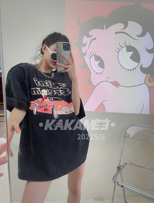 New in early summer! [kakamee] animation Miss Betty's old craft short sleeve T-shirt s311# LSL