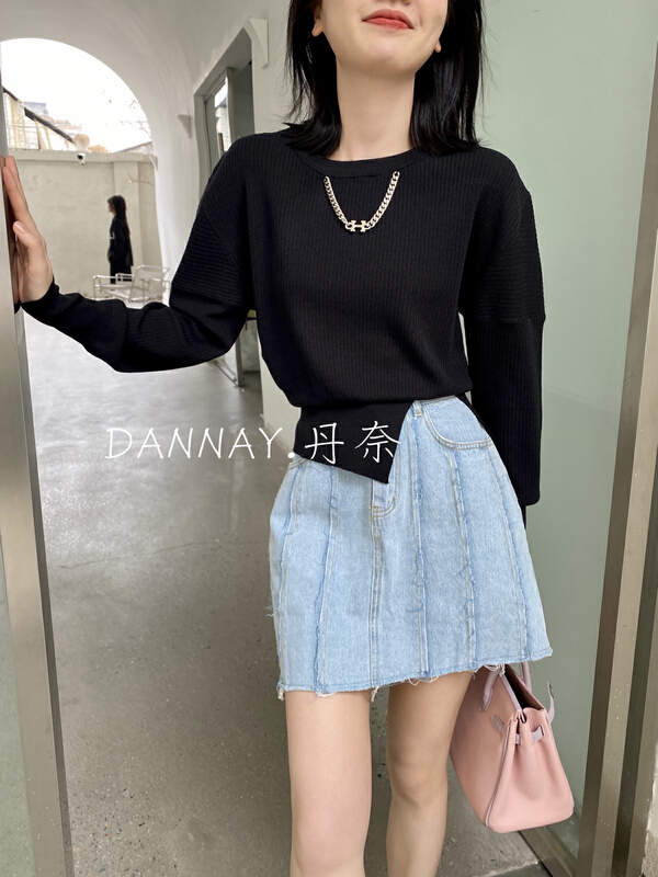 goods in stock! New year in early spring! [dannay] Korean round neck with H letter chain sweater 6506# jhy