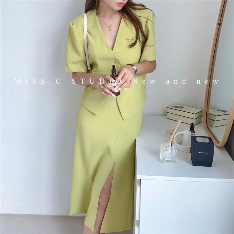 [miss. C studio] Korean versatile short coat + lady skirt suit 9181# zxx