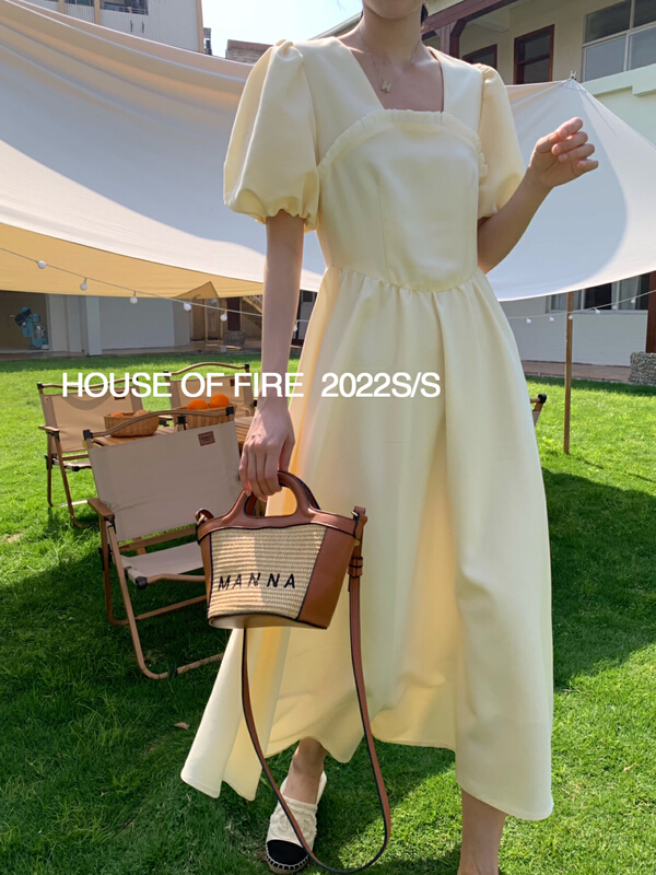New in early summer! [huohuohuo huodres] Korean urban style hand pleated lace stitched dress 22110# ozq