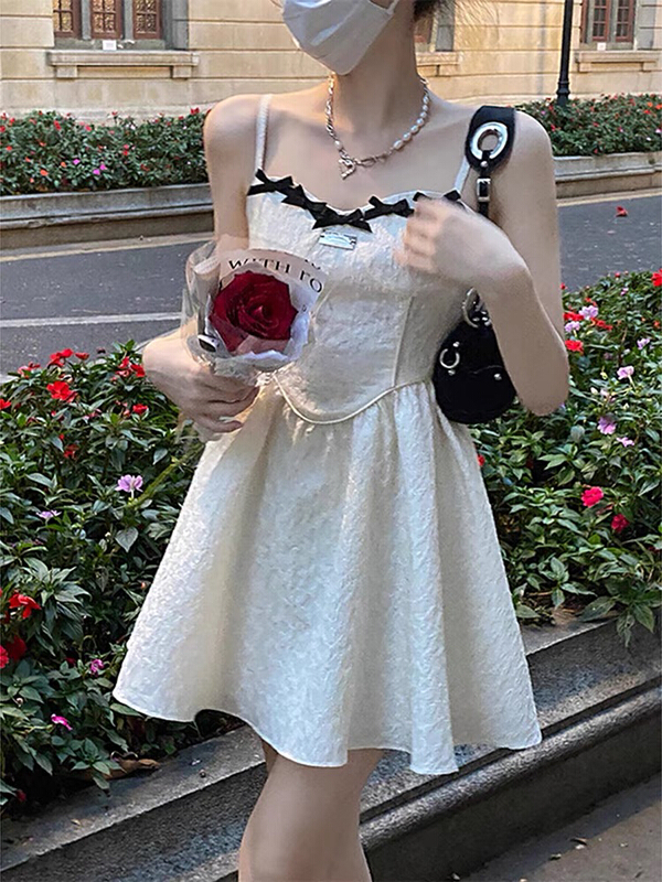 [Yingying new clothes] French temperament bow sling gentle wind high waist thin dress 7419# Cl