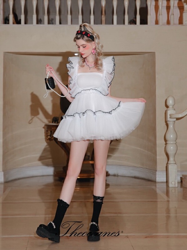 New in early summer! [ala] French minority design contrast Ruffle Dress l1382# JJ