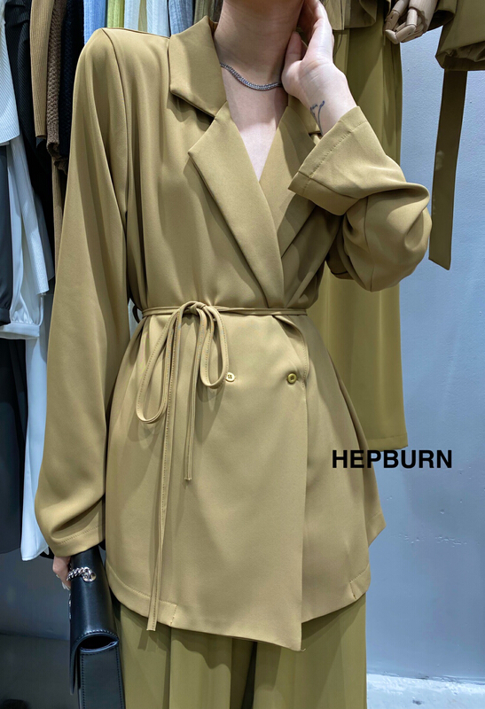 New year in early spring! [Hepburn Hepburn] design fashion Korean shirt (with belt) ys3-712# L