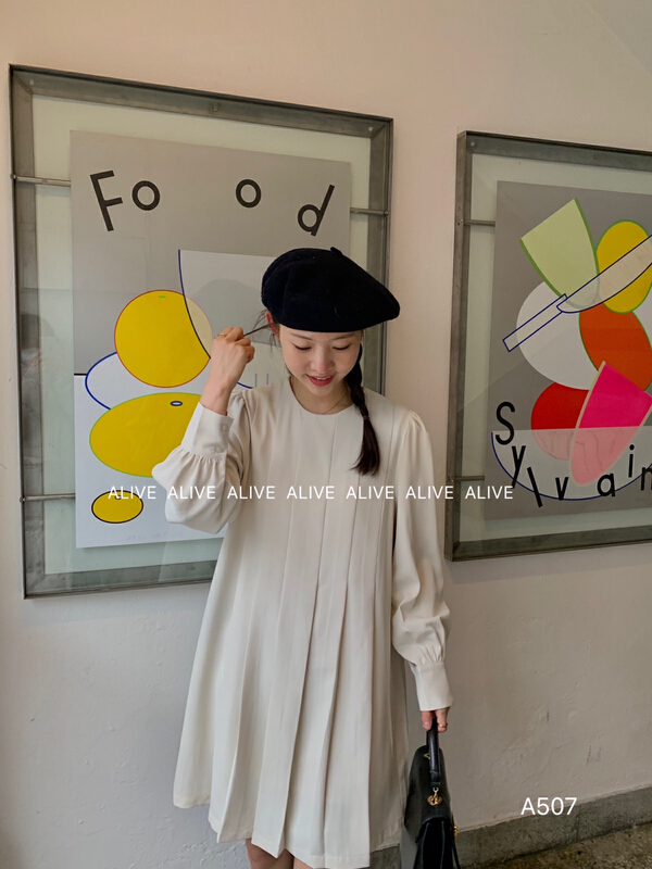 [alive] Korean round neck bubble sleeve Pleated Dress 12797# lwy