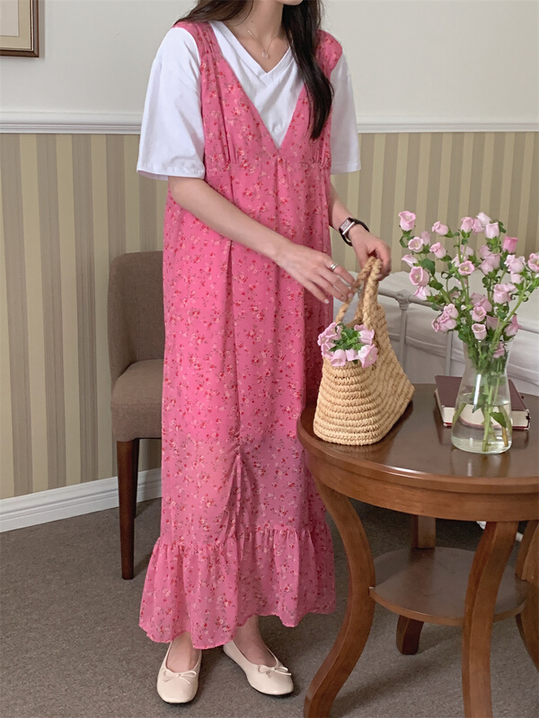 goods in stock! New in early summer! [timely rain] the temperament is retro. It's a broken flower waist dress 25540# WPL
