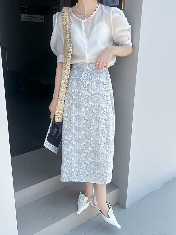 New in early summer! [rong'er family] one piece temperament breasted skirt 60605# hjy