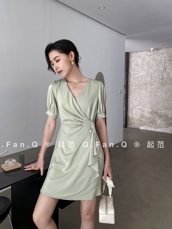 New in early summer! [style] Korean style V-neck dress 7292# JJ