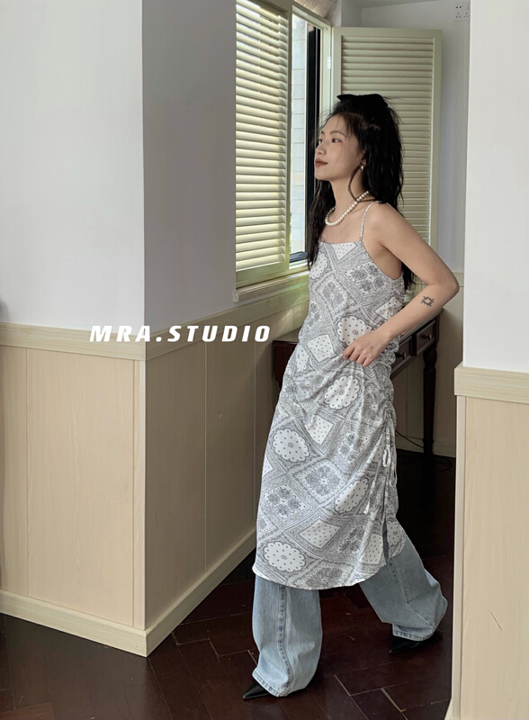 Original price 88.99! New year in early spring! [MRA] Korean version small fresh cashew flower suspender dress c3006# zxl