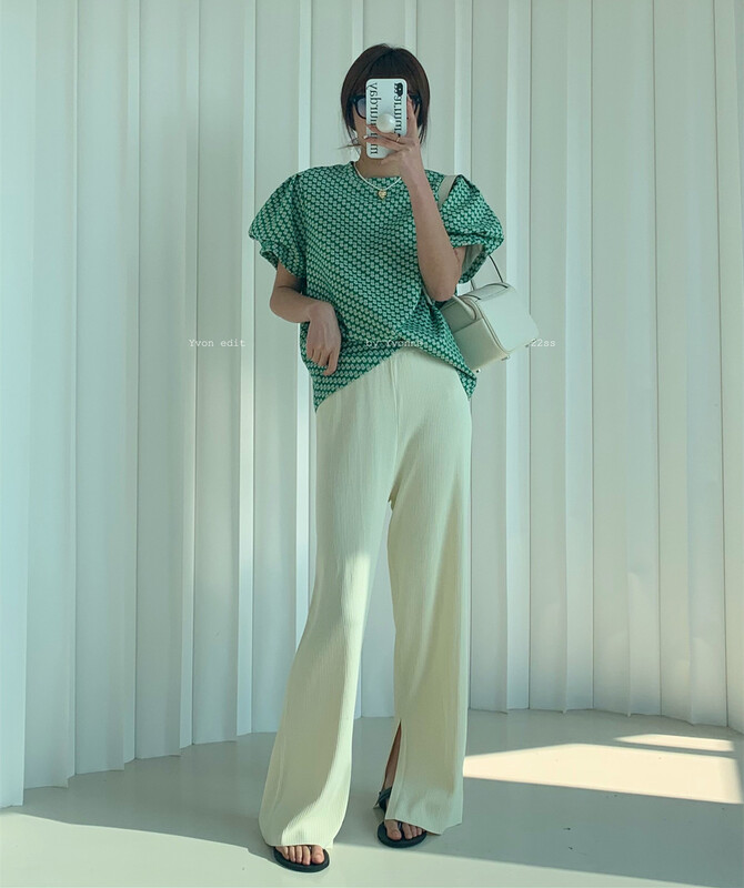 New year in early spring! [Yiwan y.von] simple solid color straight casual pants 1905# XJ