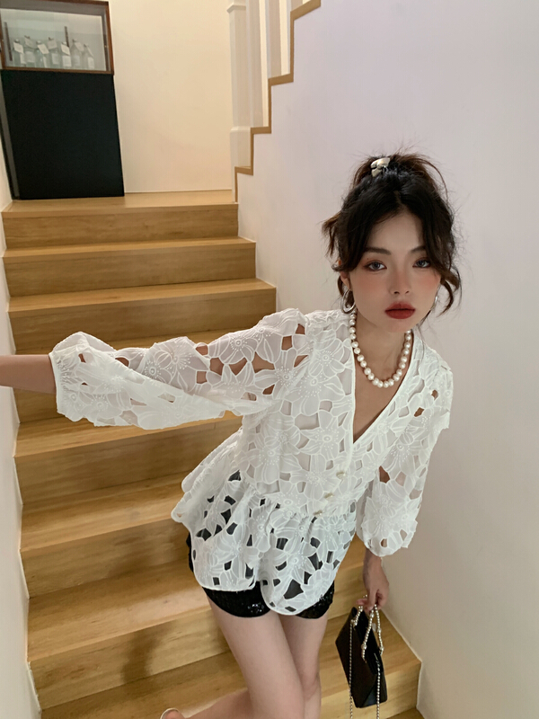 New year in early spring! [CB] simple V-neck versatile blouse 9512# JJ