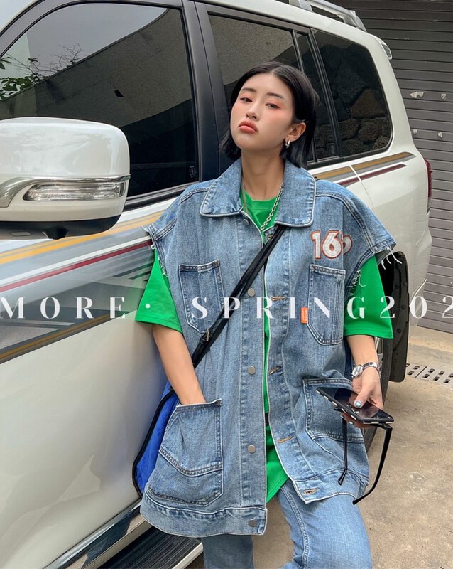 早春上新!【MORE】韓版牛仔排扣馬甲  8886#  OZQ