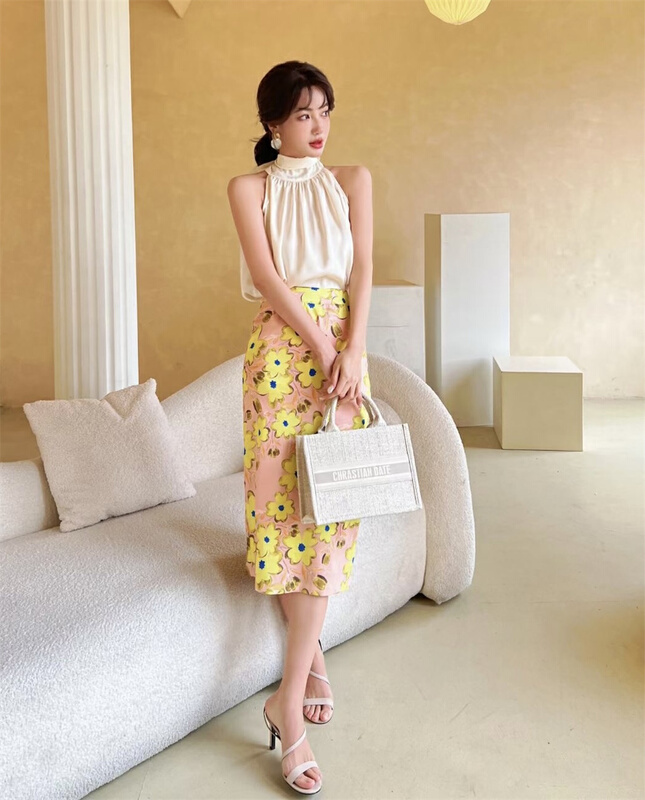 New in early summer! [Joyce standing] small fresh broken flower slim skirt 991-1# JJ