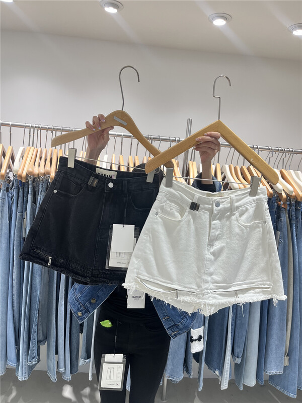 New year in early spring! [o not 1] irregular design, retro and foreign style skirt pants t246# LSW