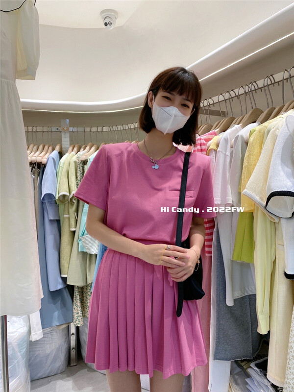 New in early summer! [hi candy] Korean clean color short sleeve + College style age reducing pleated skirt set b9105# lwy