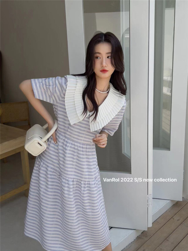 goods in stock! New in early summer! [vanroi Fanluo clothes] Korean Ladies heavy industry Lapel high waist dress 8175# hjy