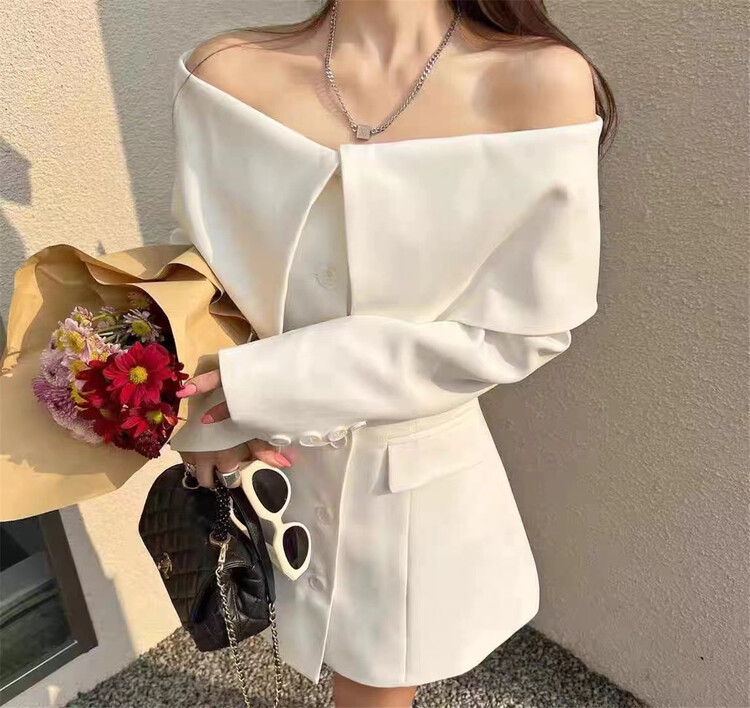 New year in early spring! [tangtangtangjia] temperament one shoulder single breasted suit dress 2615# PCZ