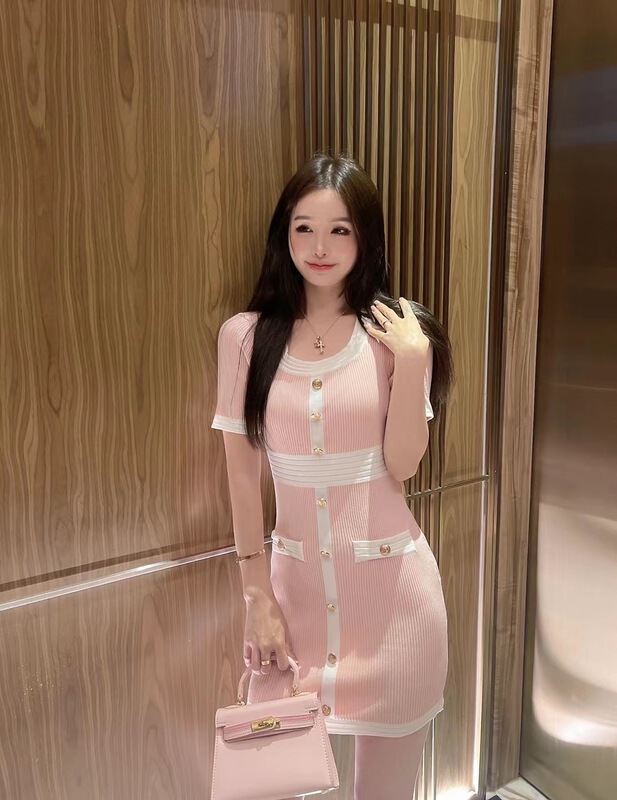 In early summer! [koumiya] Korean style small fragrance thin breasted ice silk knitted dress 5818\pcz