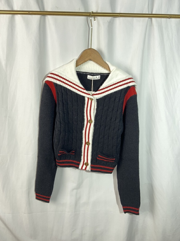 New in early summer! [Yi show shop] Korean loose Vintage knitted cardigan 981# Cl