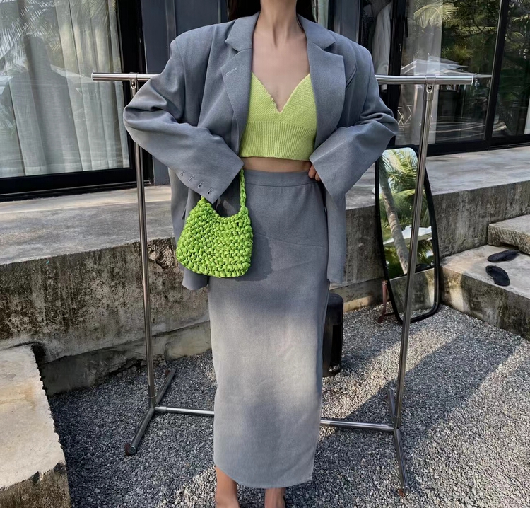 goods in stock! New year in early spring! [Vivian] commuter style personalized versatile suit + slim split skirt suit 90031# zxx