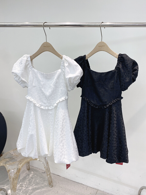 [Yang lotus] bubble sleeve fashion dress s12201160# ozq