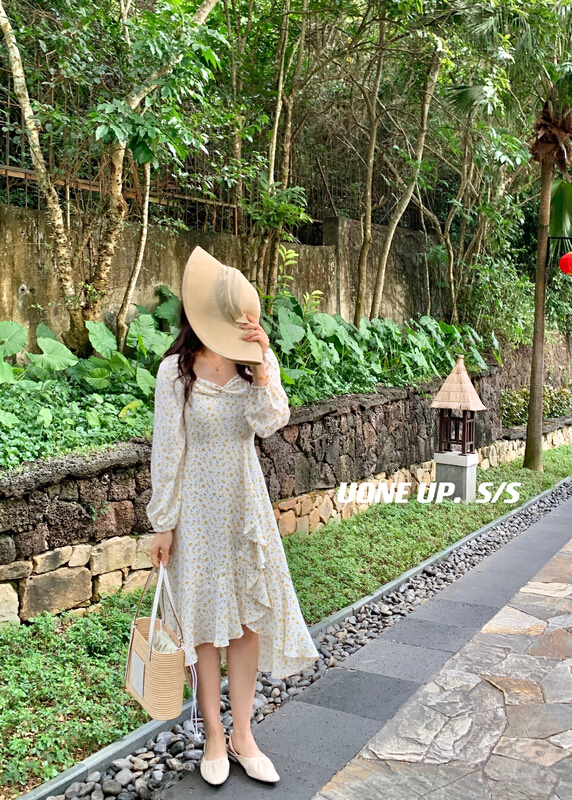 早春上新!【UONE】溫柔方領碎花連衣裙  98214#  LSL