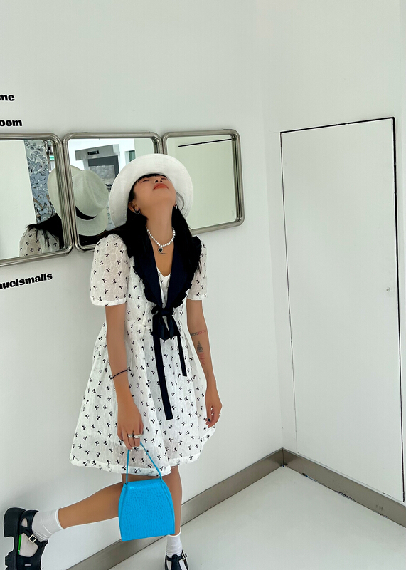 [Dore Dore] Korean sweet and spicy butterfly print dress (detachable with shawl) 1260# ozq