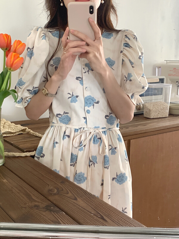 New in early summer! [timely rain] Korean style ins French gentle retro floral bubble sleeve dress (with belt) 20709# WPL