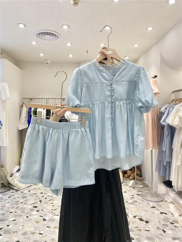 [miss Jiao] Retro Style Bubble Sleeve Top + elastic waist comfortable Shorts Set 3740# CLS