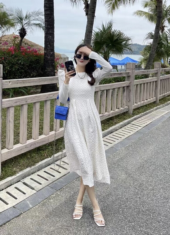 New year in early spring! [JH] net red solid color round neck top + fungus edge wave point vest dress suit 40908# hjy