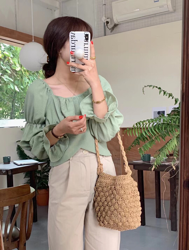 New year in early spring! [ul-2] versatile Vintage solid color square collar irregular small shirt 6015# JJ