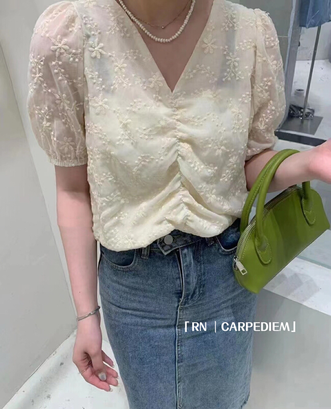 [R n] V-neck bubble sleeve fashion shirt 81032-1# ll