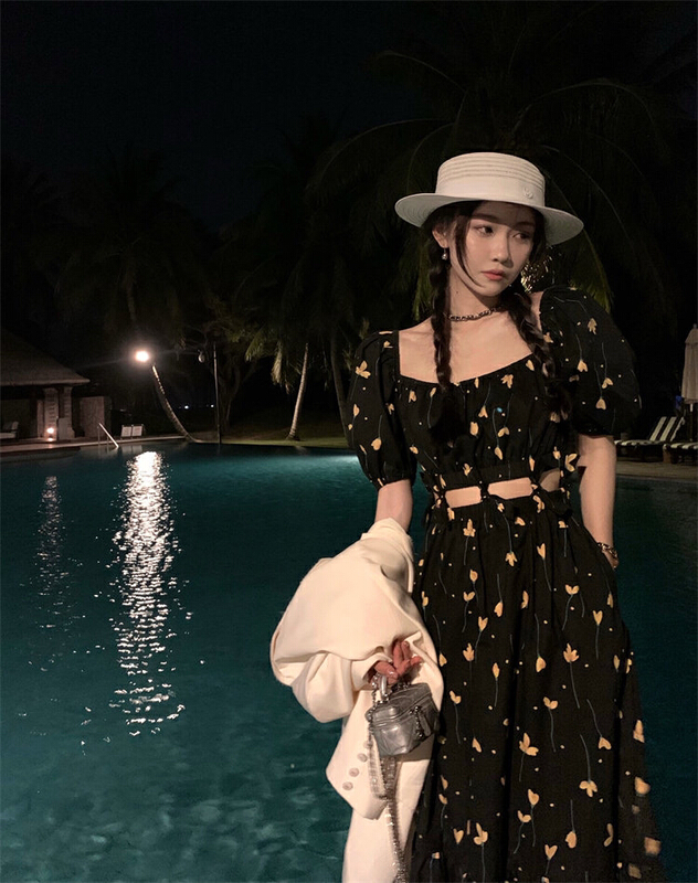 New in early summer! [x · h studio] French Open waist dress 8278# ozq
