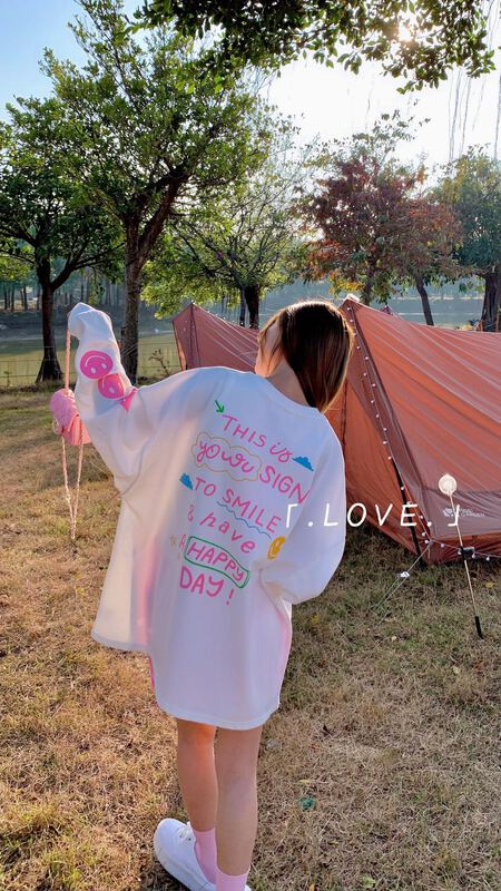 New year in early spring! [love] crew neck loose and versatile printed long sleeve T-shirt 851# WTT
