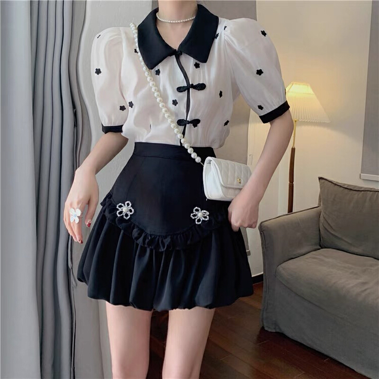 New in early summer! [JH] net red small fragrance buckle contrast color shirt + bud skirt suit 41397# PCZ