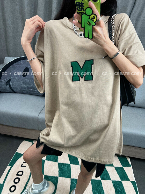 [CC] m letter stickers versatile short sleeve T-shirt 8223# XYY