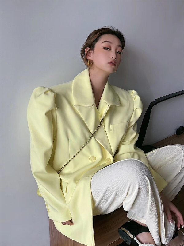 goods in stock! New year in early spring! [open] bubble sleeve versatile suit (with belt) 8685# XYJ