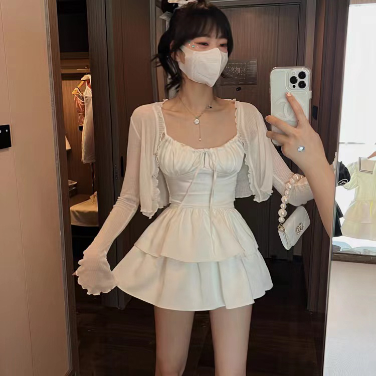 [HH] Korean fashion sunscreen shirt + simple suspender Vest + temperament slim skirt suit 8296# LSL