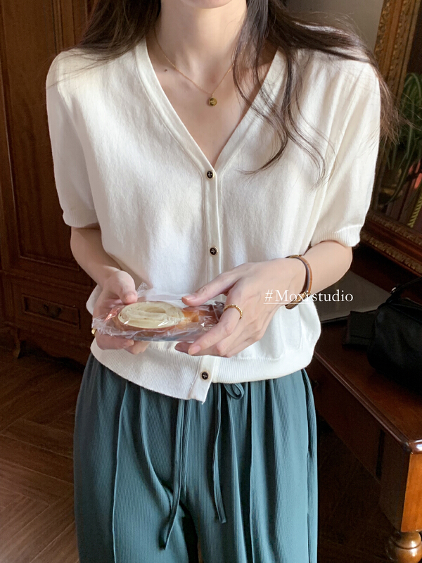 goods in stock! New in early summer! [Moxi] Korean style simple and versatile blouse (6% wool) 58106# XJ