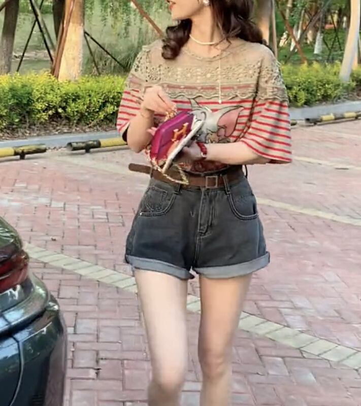 [JH] early summer Shangxin net red lace stitched striped short sleeved blouse (only small blouses) 41653# PCZ