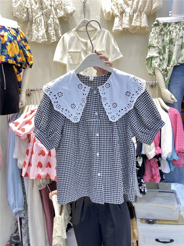 [Wo +] Korean style large lapel Plaid bubble sleeve shirt 22571# zxx