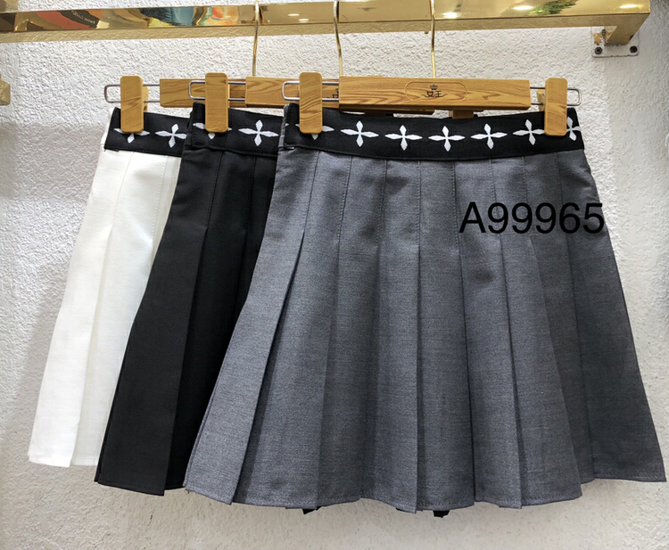 New year in early spring! [queen] slim fit and versatile pleated skirt a99965# ozq