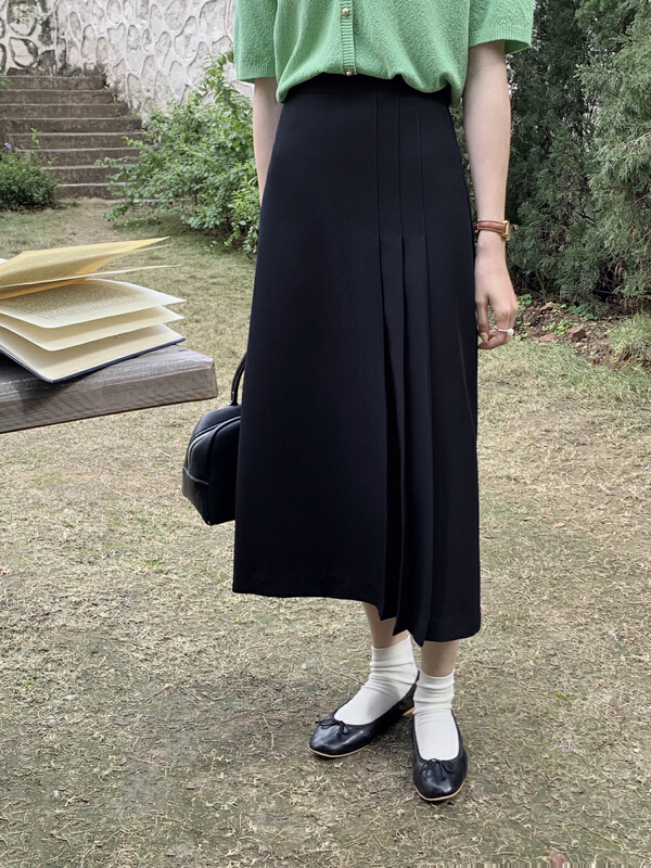 Original price 88.99! New year in early spring! [T.G] Korean simple medium length pleated skirt 16761# cqw