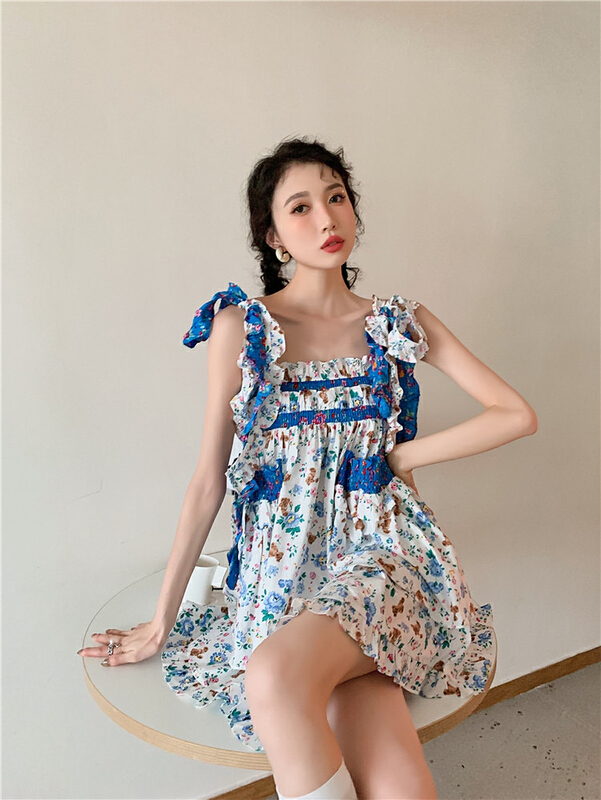 New in early summer! [AC] broken flower bear splicing suspender dress 6735# JJ