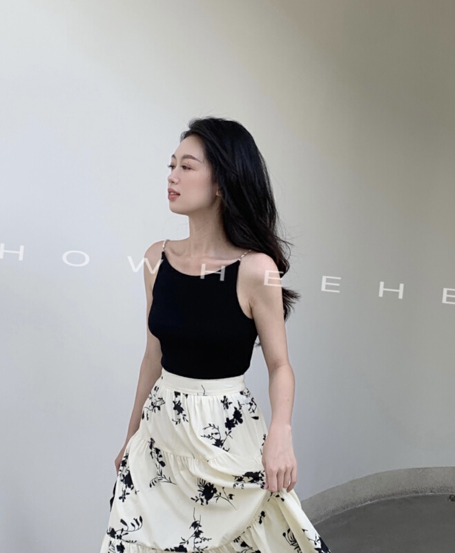 New in early summer! [Xiu Xixi] Korean simple pearl vest / sling (with detachable pearl chain) 9092# zxx