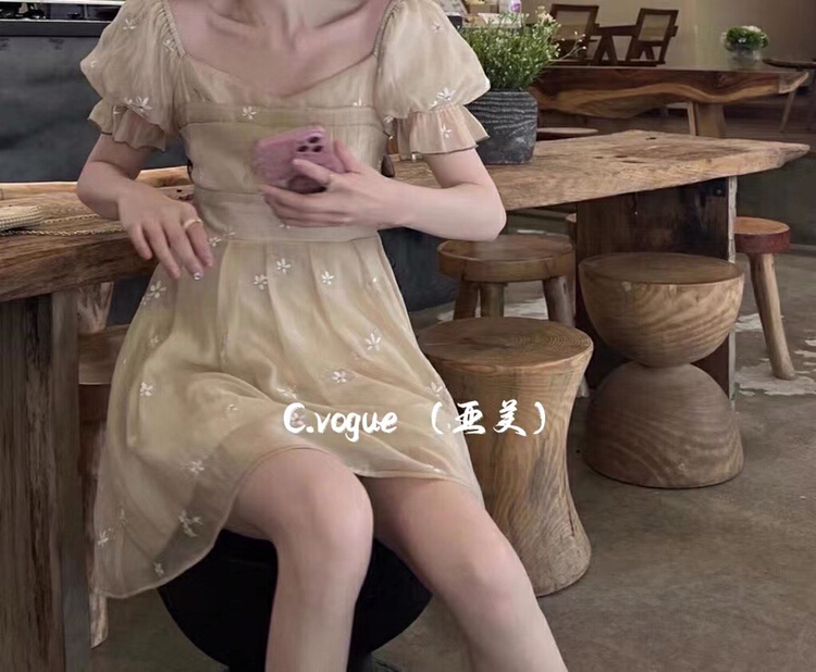 goods in stock! [c.vogue] French gentle embroidery polarized Chiffon Dress 8877# PCZ