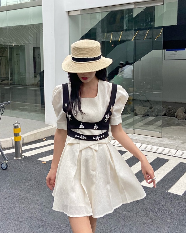 [GL] temperament fashion blouse + design Vest + slim slim skirt suit c3032# JJ