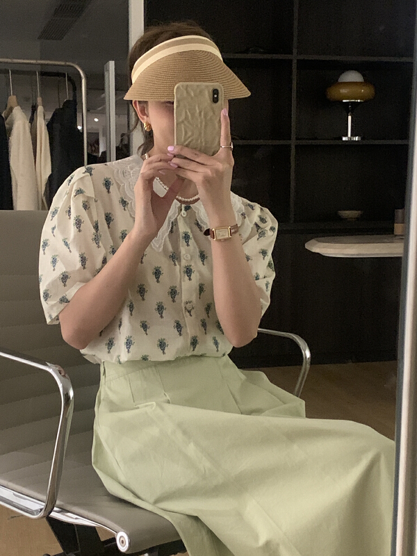 [on line] Korean embroidered lace neck pastoral style blouse 6362# lwy