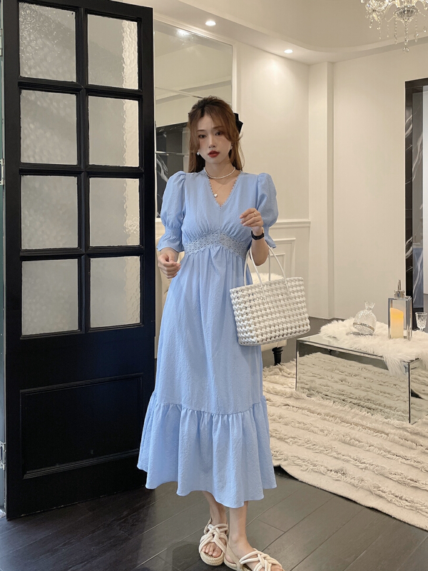goods in stock! New in early summer! [J2. J1wg] Korean V-neck waist hollow lace dress 22108# cqw
