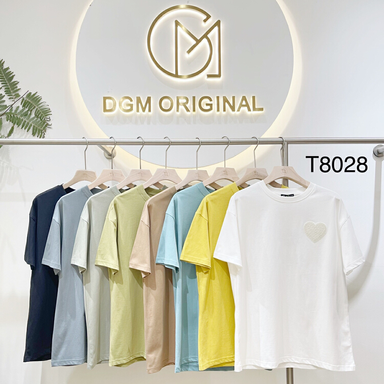 New in early summer! [DGM] simple, loose, breathable, sweat absorbing love short sleeve T-shirt 8028# ZZL