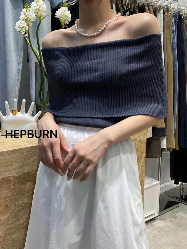 早春上新!【HEPBURN 赫本】一字領時尚氣質小衫  58132#  L